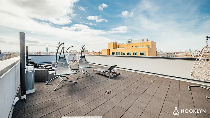 Rented by Nooklyn NYC LLC | media 13
