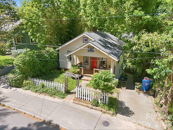 4th image of 86 Annandale Ave