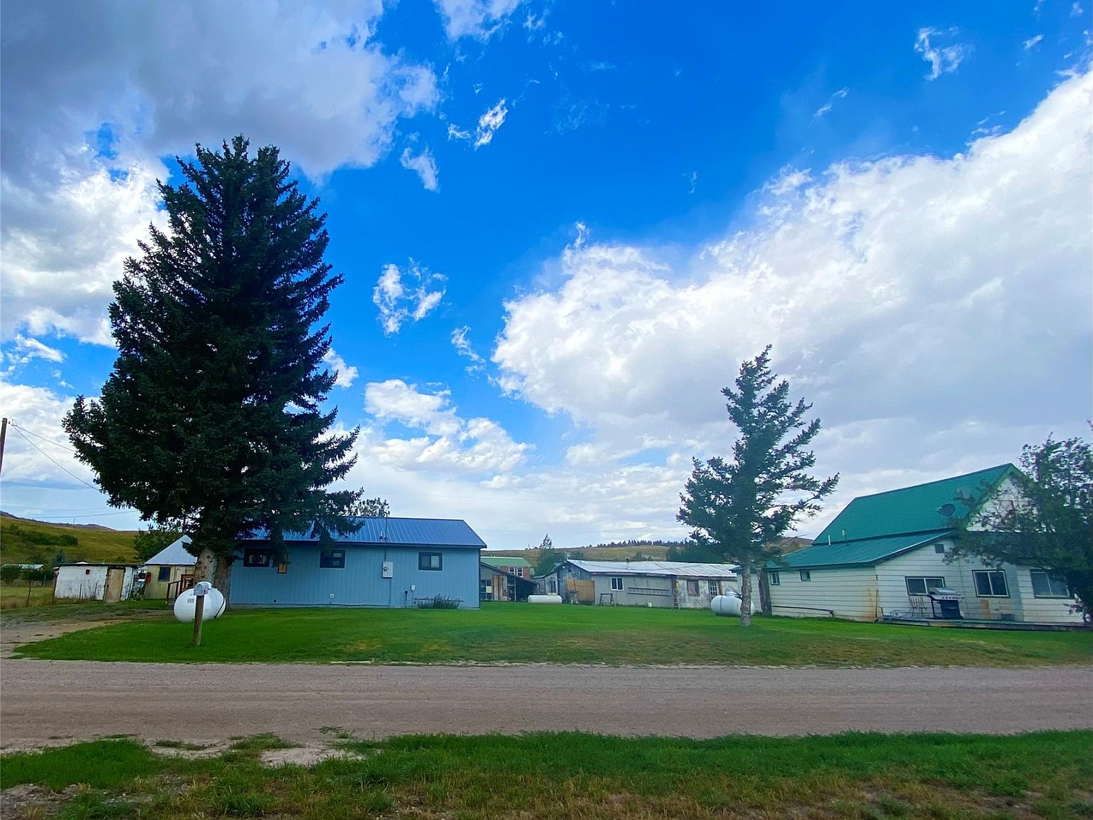 220 Leonard St, Wolf Creek, MT 59648 MLS 30013931 Zillow