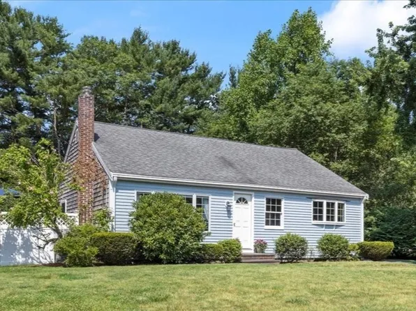 12 Bay Path, Kingston, MA 02364