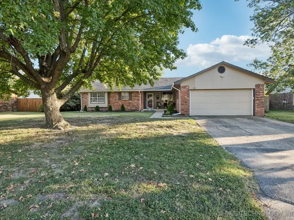 2605 W Detroit St, Broken Arrow, OK 74012