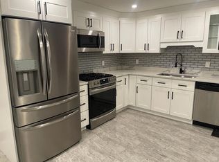 14 Watson St APT 5, Lowell, MA 01852