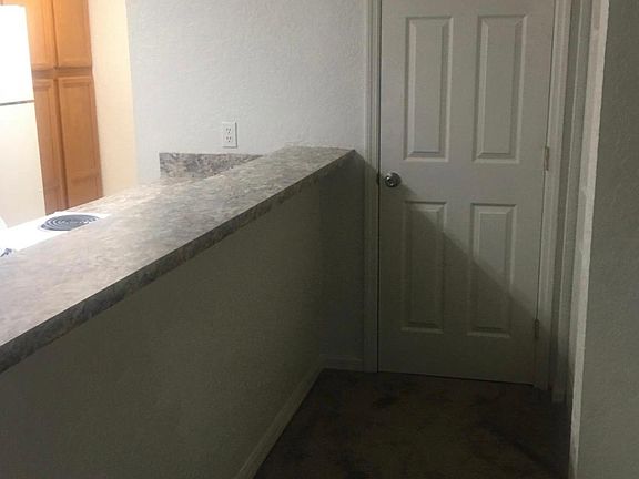 2nd image of 750 Overlook Dr #A