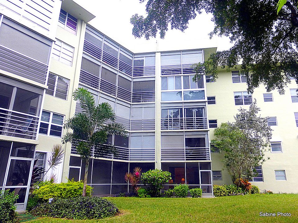 2nd image of 806 Cypress Grove Ln APT 505