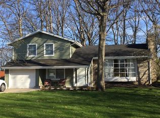 107 Channahon St, Shorewood, IL 60404