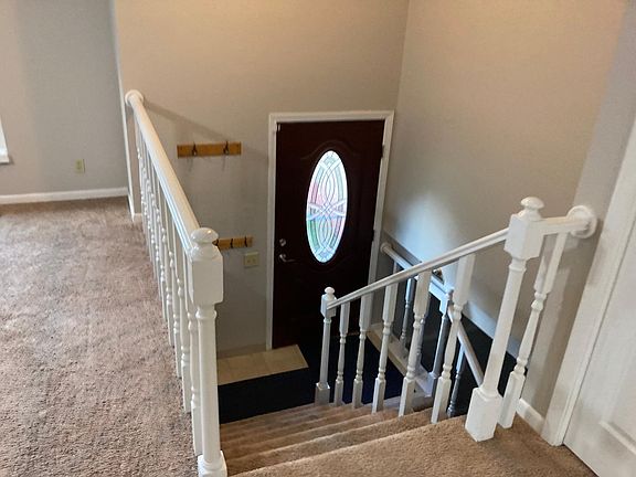 4th image of 7217 Yosemite Dr
