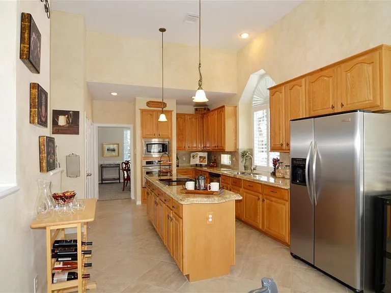4103 Walnut Pond Dr — Photo 12