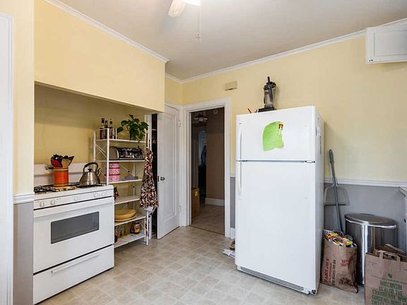 5th image of 3813 N Morris Blvd #3815