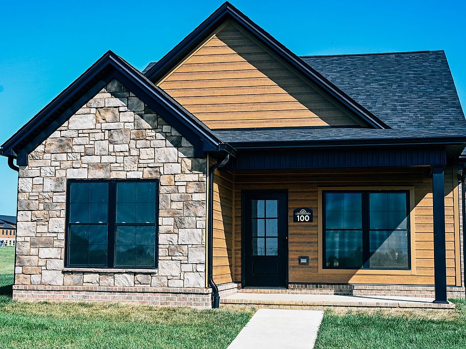 1st image of 800 Cottage Ct