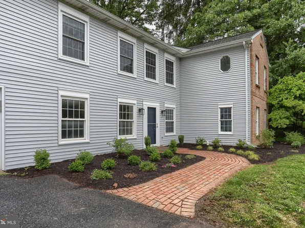 1866 Miller Rd, Hummelstown, PA 17036