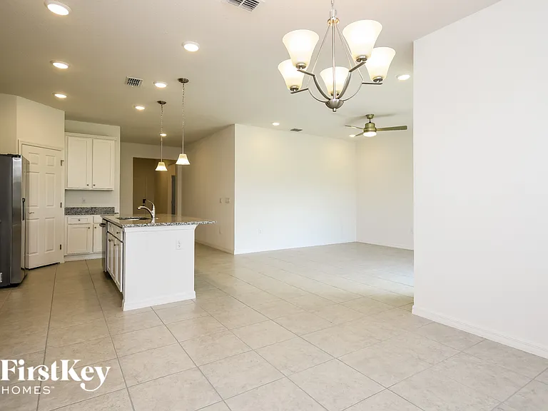1140 Spokane Point — Photo 5