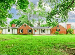 2740 Chelsea Dr, Akron, OH 44312