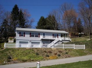 815 McCalmont St, Franklin, PA 16323