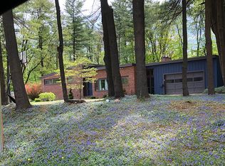 33 Forest Rd, Burnt Hills, NY 12027