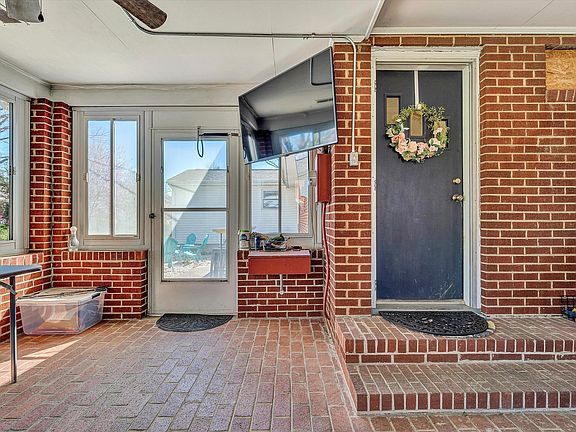 4th image of 3310 Melody Ave