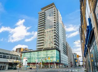 324 Laurier Ave W #1710, Ottawa, ON K1N6P6