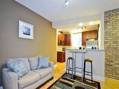 3rd image of 1443 W Victoria St #1-B