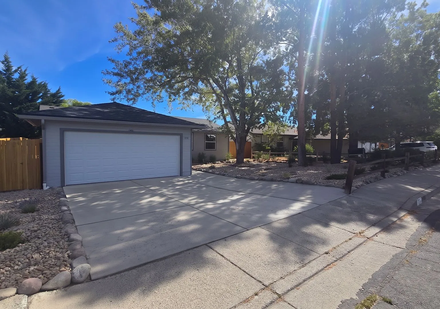 Single Story NW Reno Gem — Photo 1
