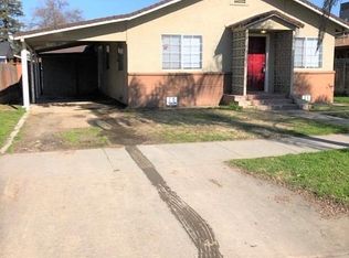 1242 East St, Reedley, CA 93654