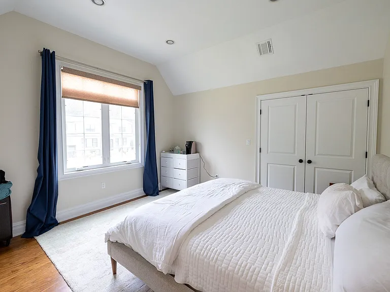 15 Woodland Rd — Photo 32