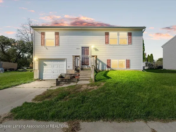 5822 Monticello Dr, Lansing, MI 48911