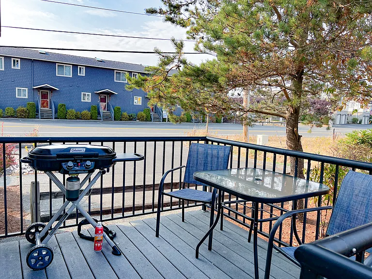 7588 Birch Bay Dr #1 — Photo 16