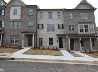 2560 Cherry Birch Ln, Doraville, GA 30360