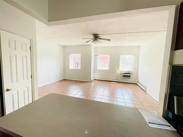 36 Howard Ave #2 — Photo 3