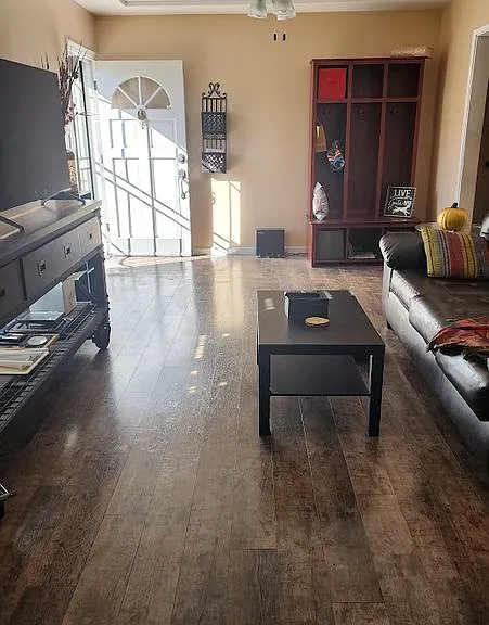 1274 Tourmaline Ave #B — Photo 1