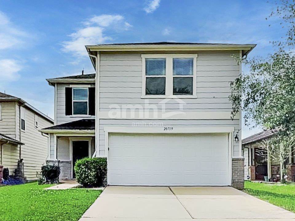 1st image of 20719 Dickinson Manor Ln