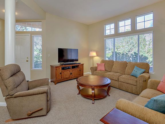 4th image of 2508 Westridge Dr