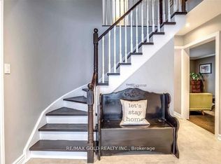 40 Barr Cres, Brampton, ON L6Z3E5