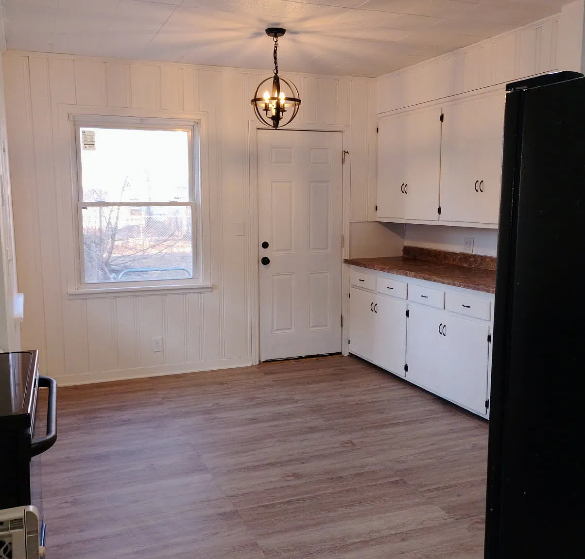 2 bed, 824 sqft, $1,075 — Photo 2