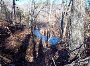 389 Indian Creek Rd, Hohenwald, TN 38462