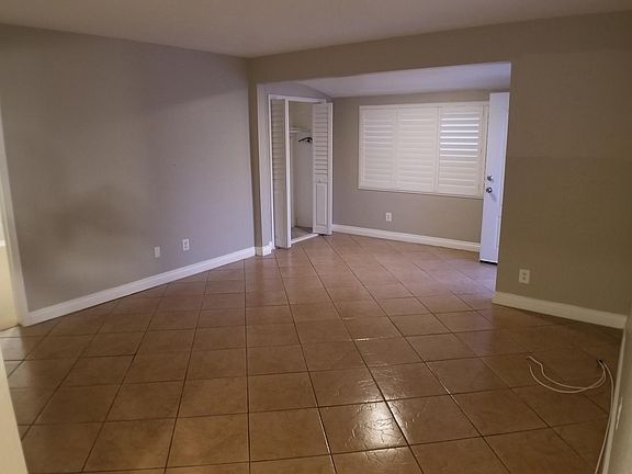 5th image of 11164 Freer St