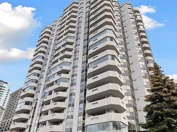 67 Caroline St S #20B, Hamilton, ON L8P 3K6