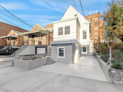 1812 Tomlinson Avenue, Bronx, NY, 10461