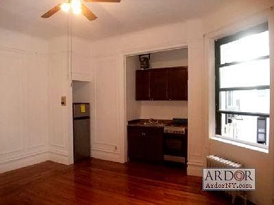 5th image of 45 Tiemann Pl APT 6H