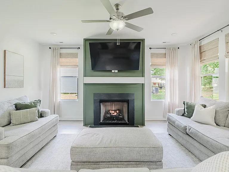 9016 Gant Dr — Photo 10