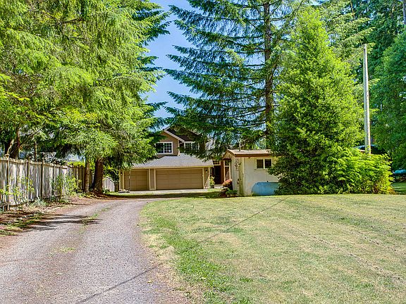 4th image of 19722 324th Ave NE