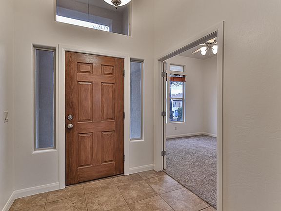 4th image of 368 W Harvest Ln