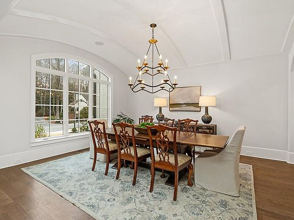 5th image of 3758 Vermont Rd NE