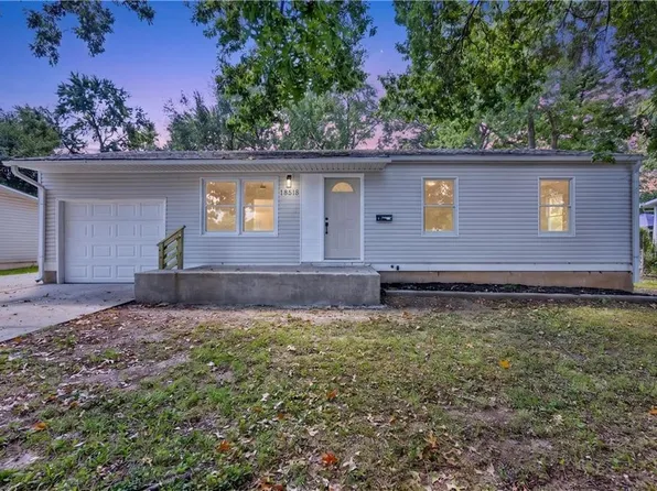 18513 E 5th Terr North Ct, Independence, MO 64056