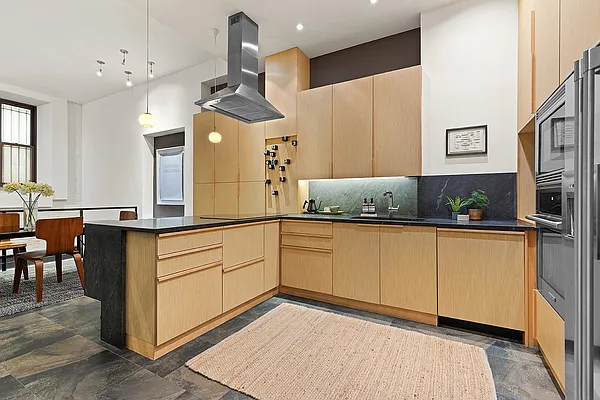 Kitchen, photo 1