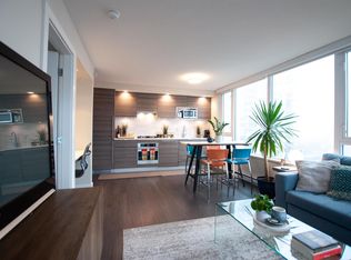 602 Como Lake Ave #1507, Coquitlam, BC V3J 0G2