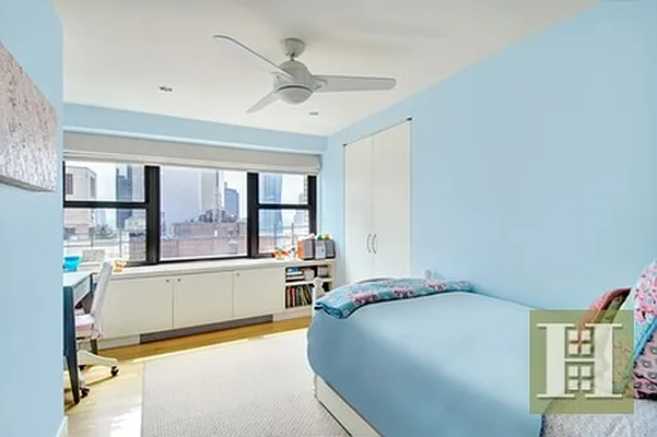 Sold by Halstead Real Estate | media 5