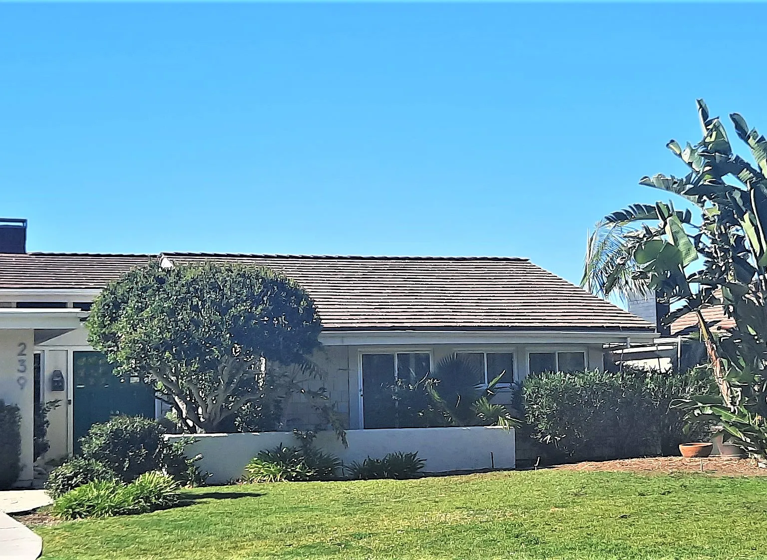 3 bed, 2280 sqft, $5,700 — Photo 2
