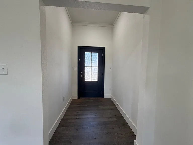 405 Ranger St — Photo 5