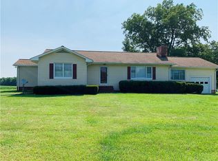 1823 Bestland Rd, Dunnsville, VA 22454