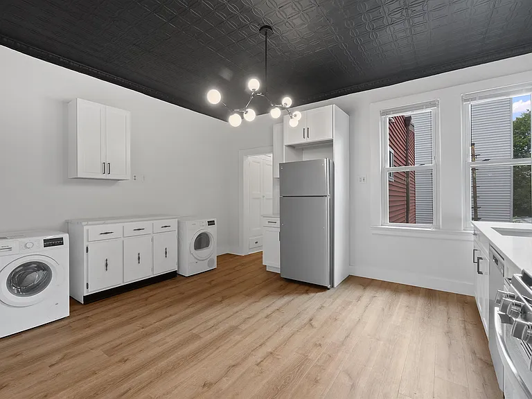 342 Bramhall Ave #2 — Photo 5